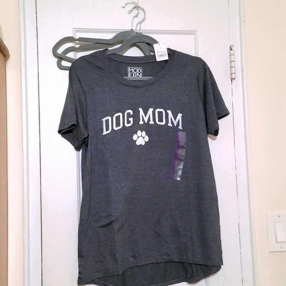 Dog Mom Tshirt 🐕